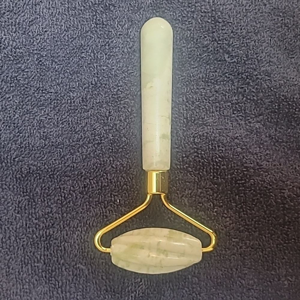 CJB Luxury Jaicui Swirl Roller